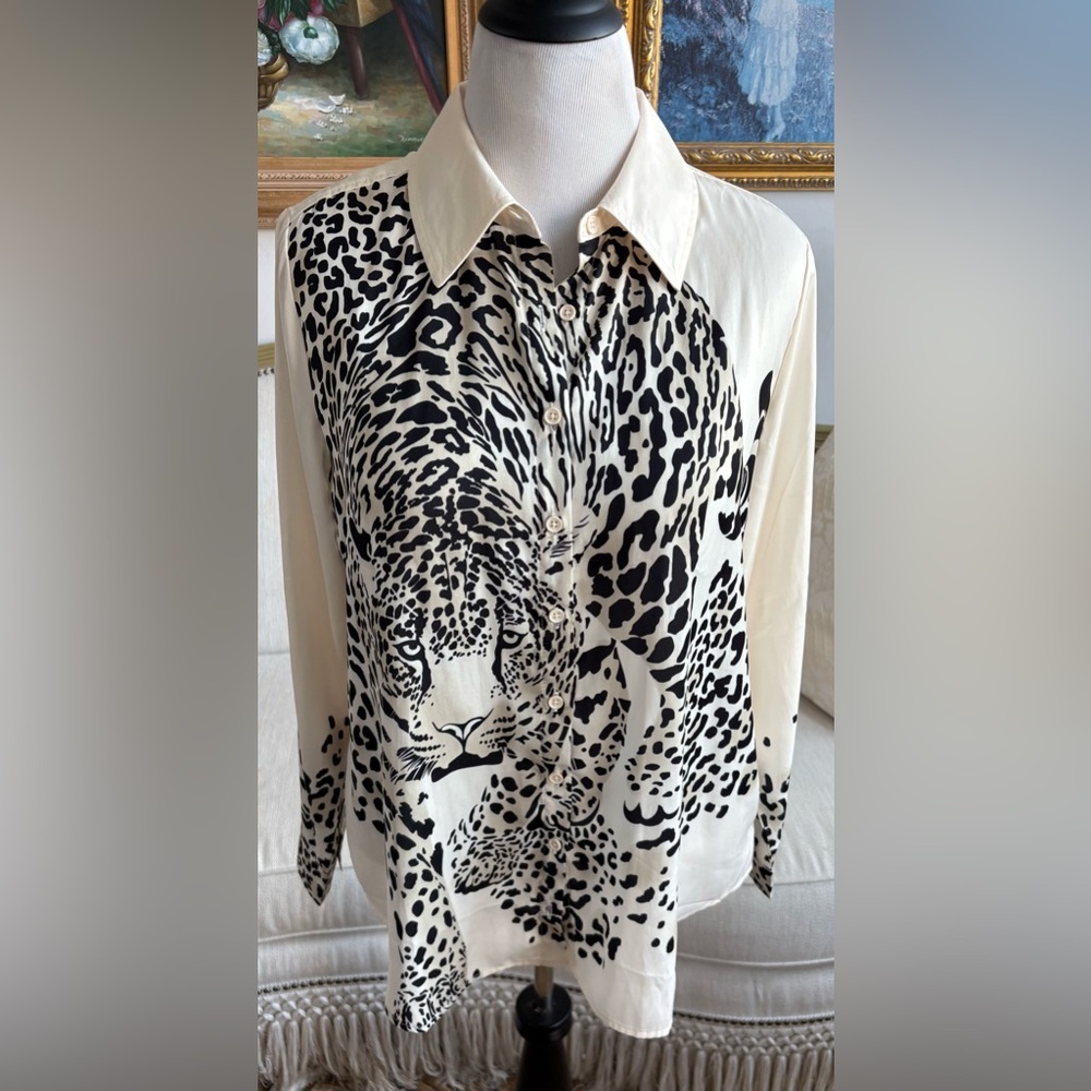 DG2 by Diane Gilman Black and White Leopard Button-Down Shirt